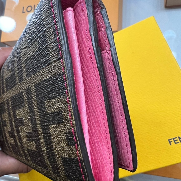 Vintage FENDI Zucca Print Wallet - Picture 6 of 7